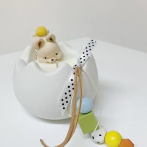 Σπασμένο αυγό με κερί λαγουδάκι κίτρινο